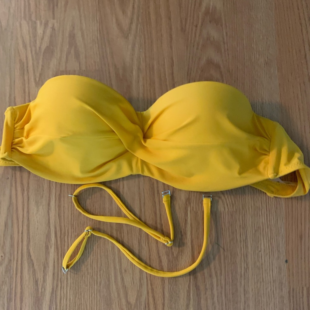 Bikini top